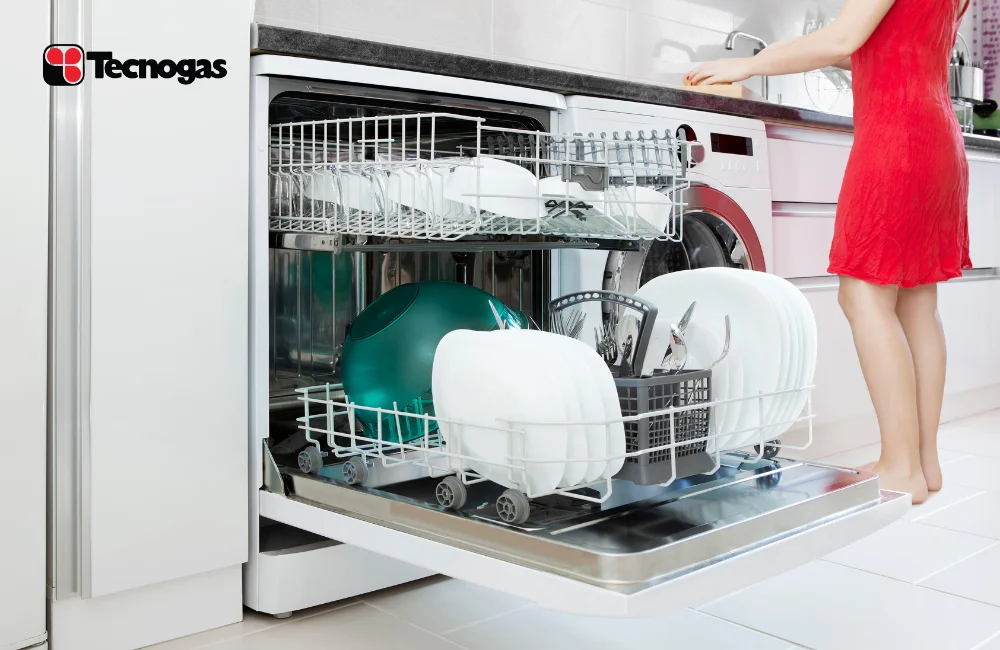 รวมเหตุผลดี ๆ ที่ต้องมีเครื่องล้างจานติดครัว